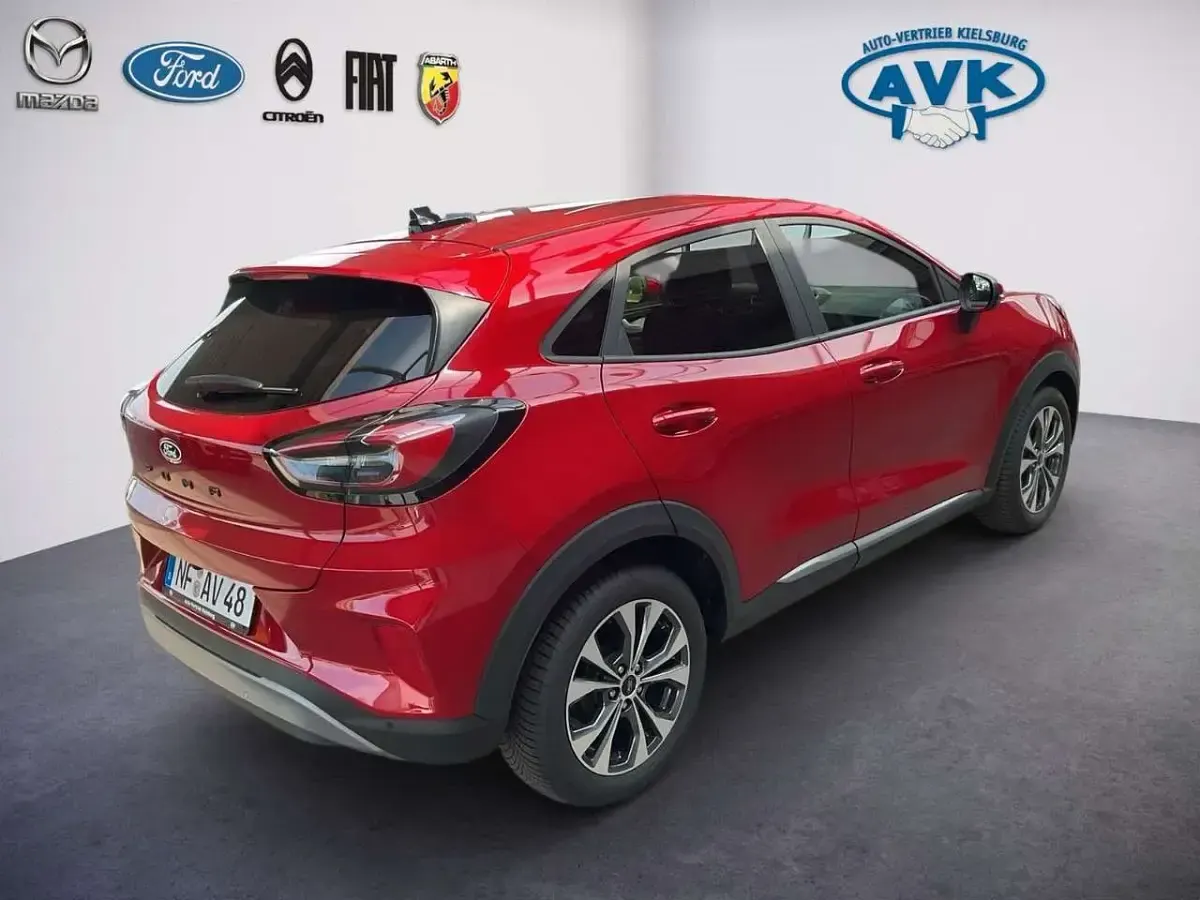 Gebraucht Ford Puma Titanium 125 PS (91 kW) 2026 Rot SUV