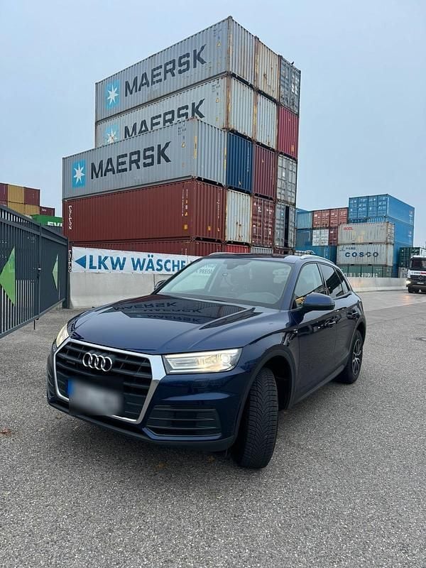 Blau Gebraucht 2019 Audi Q5 SUV | 29.900 € (Guter Preis) - Bild 1/4