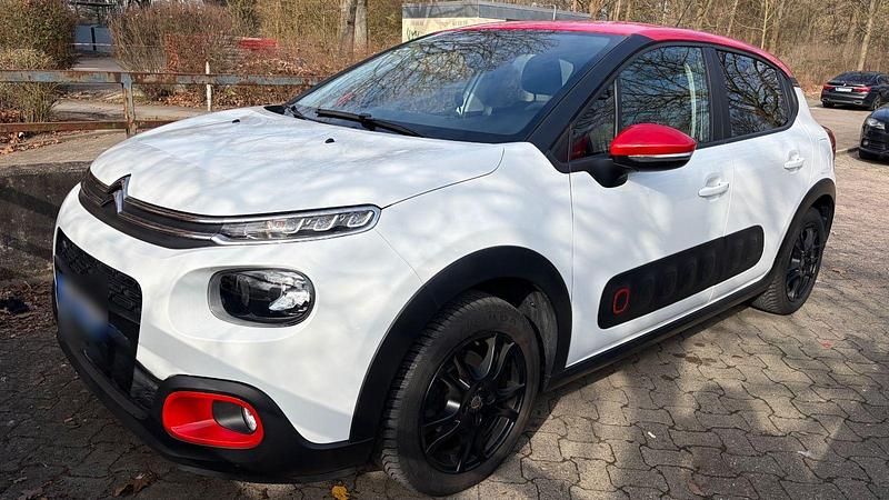 Used Citroën C3 Live 68 HP (50 kW) 2017 White Hatchback