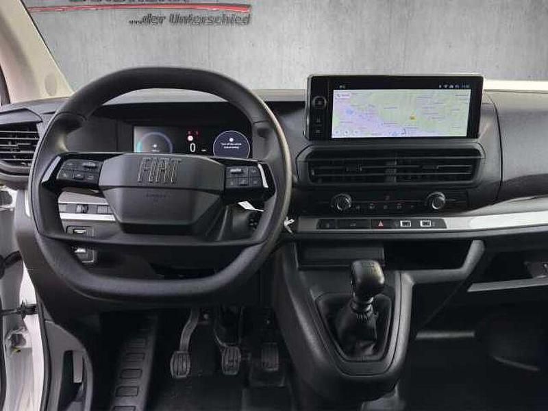 Gebraucht Fiat Scudo 145 PS (106 kW) 2024 Weiß Van