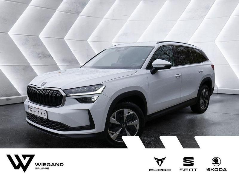 Moonweiß perleffekt Gebraucht 2025 Skoda Kodiaq Selection SUV | 42.924 € (Guter Preis) - Bild 1/4