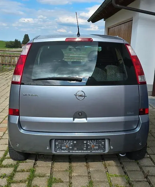 Gebraucht Opel Meriva 87 PS (63 kW) 2004 Silber Van / Kleinbus