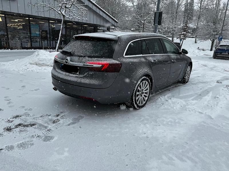 Gebraucht Opel Insignia 170 PS (125 kW) 2017 Grau Kombi