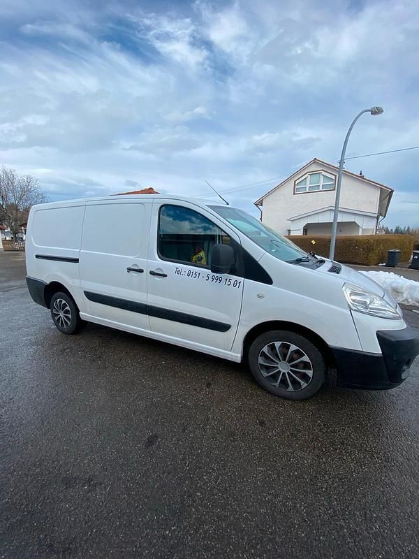 Usata Citroën Jumpy 120 CV (88 kW) 2011 Bianco Monovolume