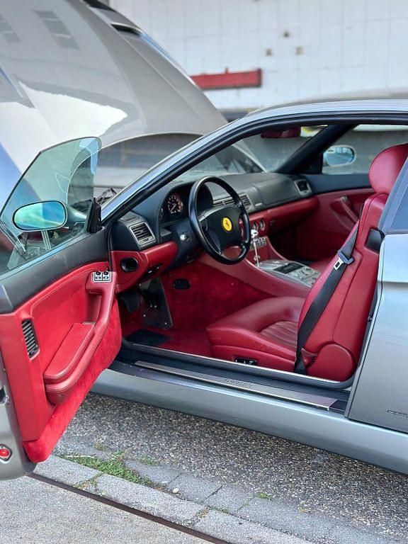 Second-hand Ferrari 456 442 CP (325 kW) 1997 Argintiu Coupe