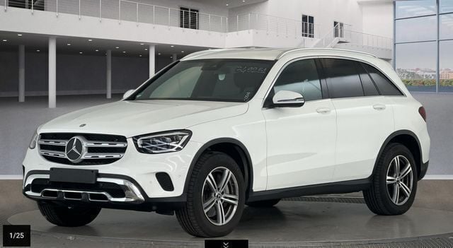 Weiß polarweiss unilack Gebraucht 2022 Mercedes GLC300e SUV | 35.950 € (Guter Preis) - Bild 1/3