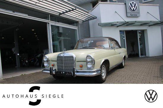 Gebraucht Mercedes W111 SE 150 PS (110 kW) 1967 Graubeige Cabrio