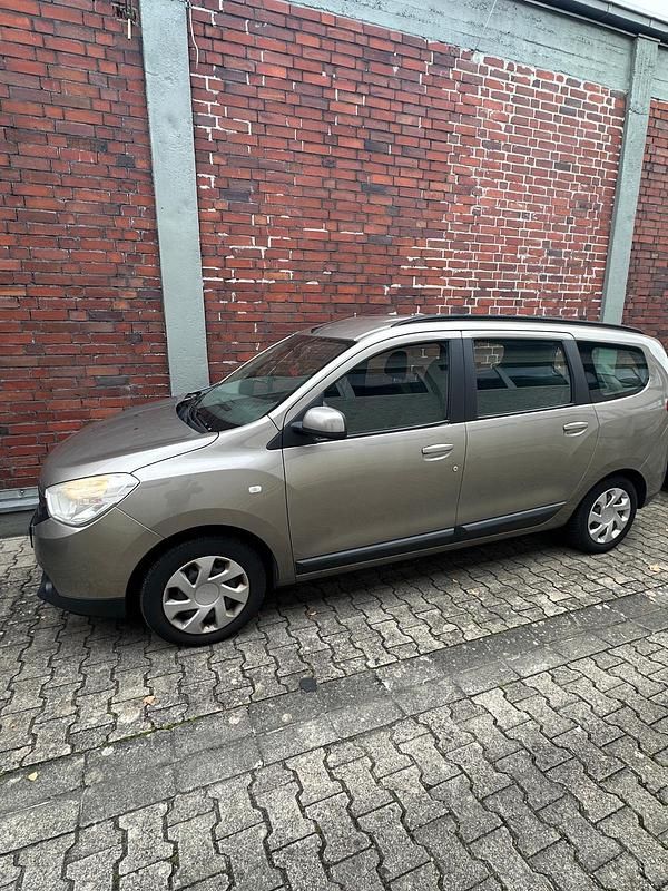Grau Gebraucht 2013 Dacia Lodgy Van / Kleinbus | 3.500 € (Guter Preis) - Bild 1/4