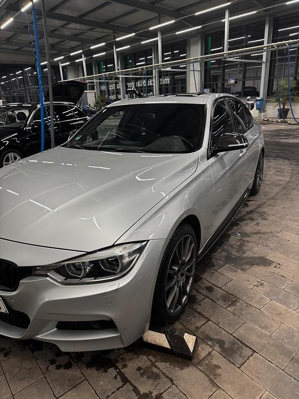 Gebraucht BMW 335 Performance 306 PS (225 kW) 2015 Silber Limousine