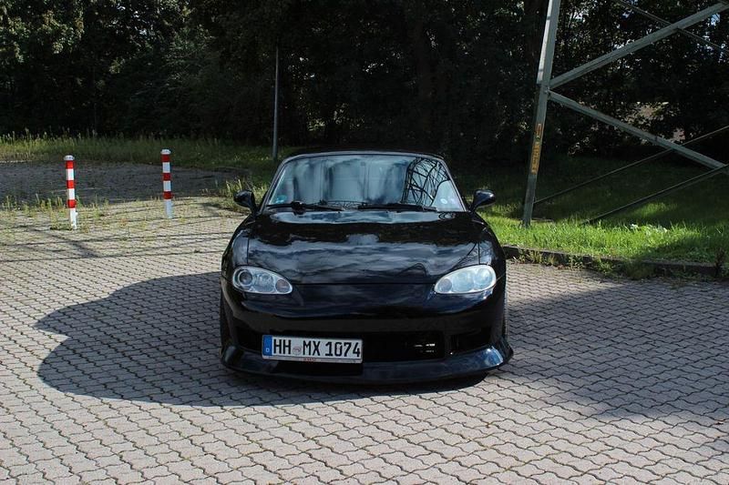 Schwarz Gebraucht 2001 Mazda MX5 Cabrio | 12.500 € - Bild 1/4