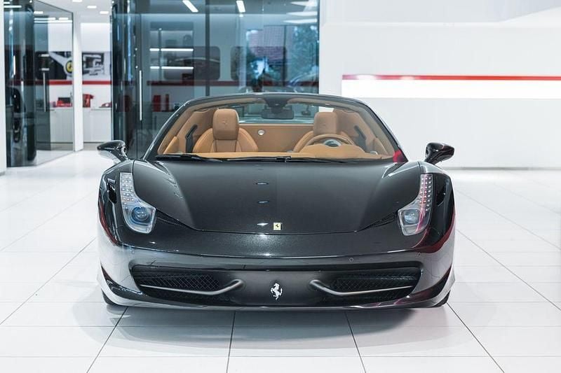 Gebraucht Ferrari 458 570 PS (419 kW) 2012 Schwarz Cabrio