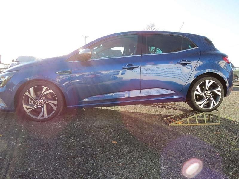 Gebraucht Renault Mégane GT Line GT 163 PS (119 kW) 2018 Blau Kleinwagen
