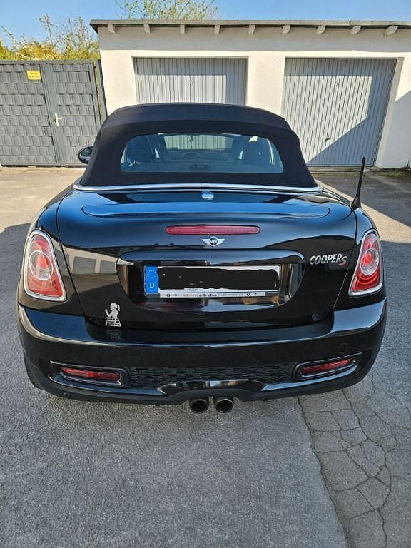 Gebraucht Mini Cooper S Roadster 184 PS (135 kW) 2012 Schwarz Cabrio