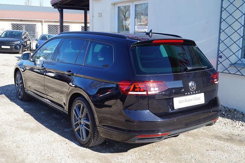 Gebraucht VW Passat 150 PS (110 kW) 2021 Schwarz Kombi