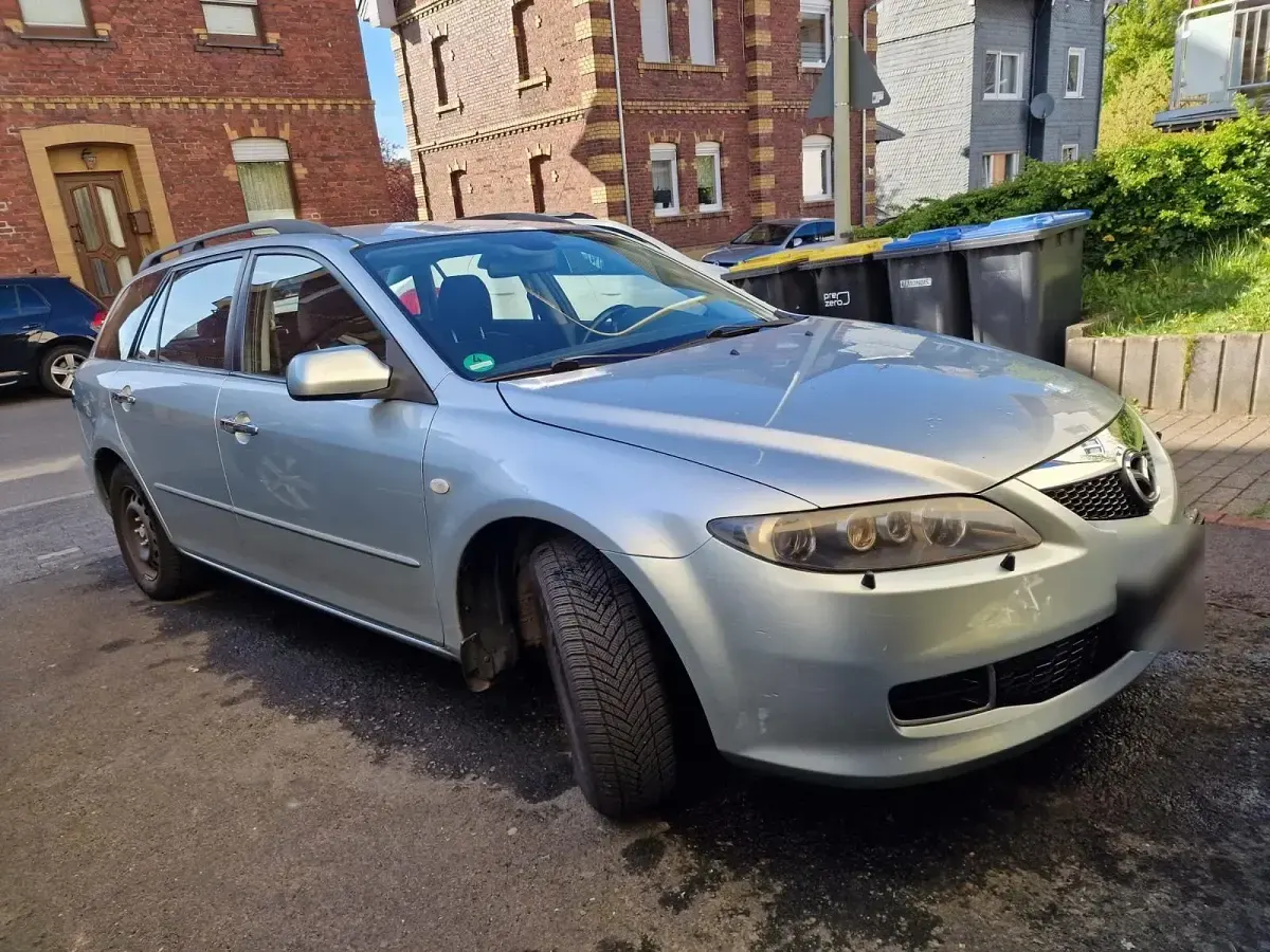 Usado Mazda 6 120 HP (88 kW) 2007 Cinzento Sedan