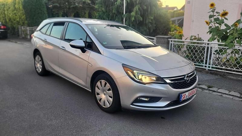 Gebraucht Opel Astra 136 PS (100 kW) 2018 Silber Kombi