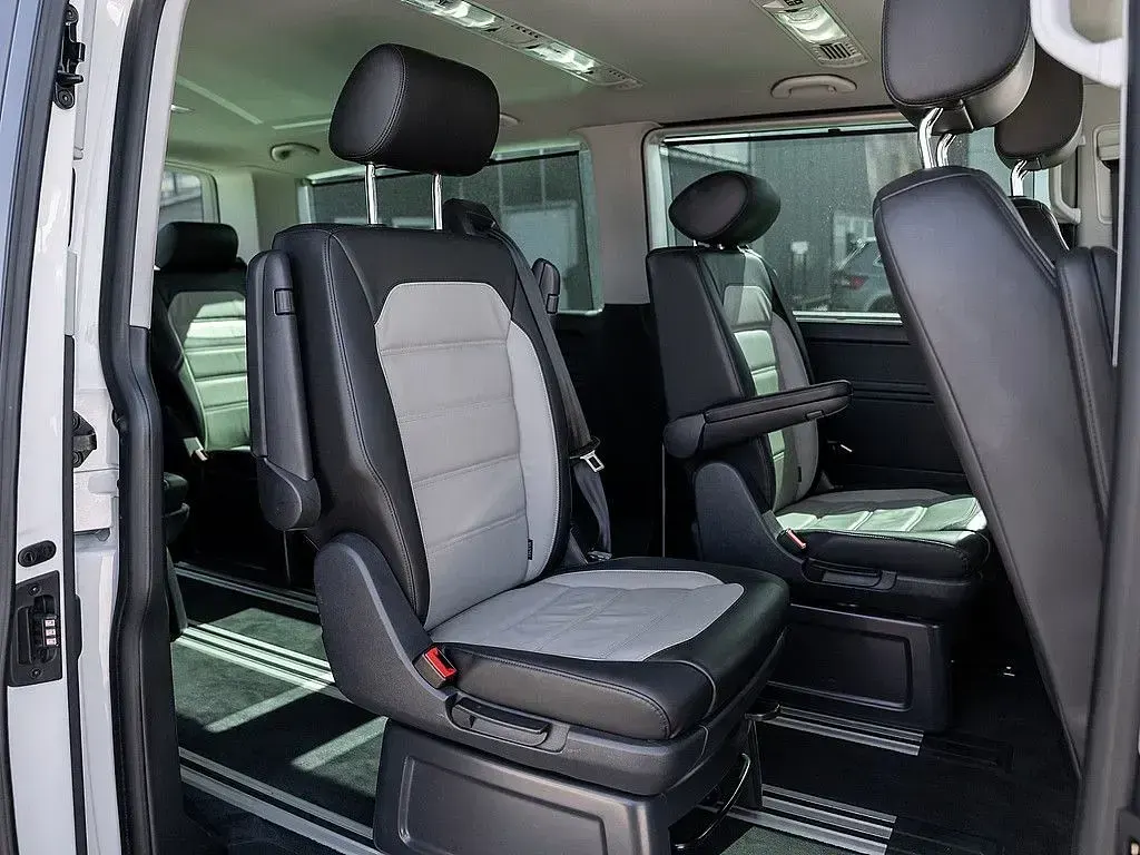 Gebraucht VW T6 Comfortline 204 PS (150 kW) 2017 Candy weiss Van
