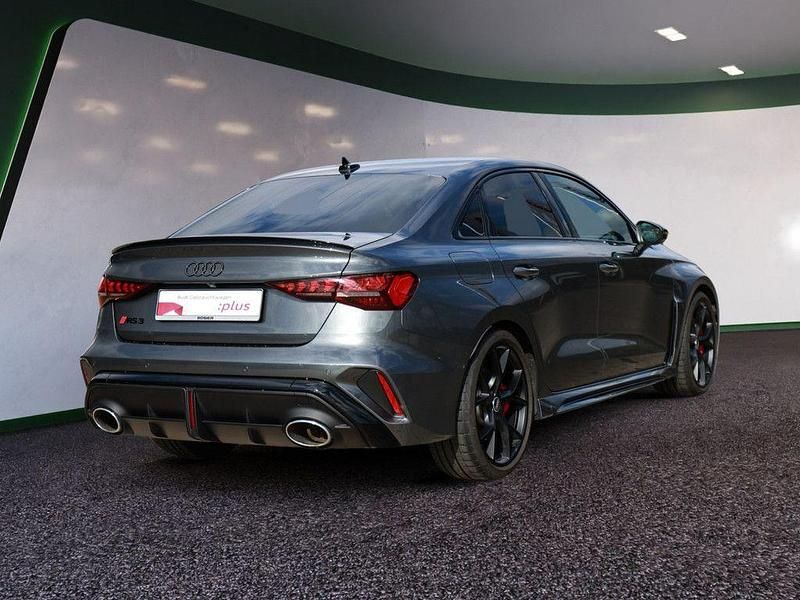 Gebraucht Audi RS3 Comfort 400 PS (294 kW) 2025 Grau / daytonagrau perleffekt Limousine