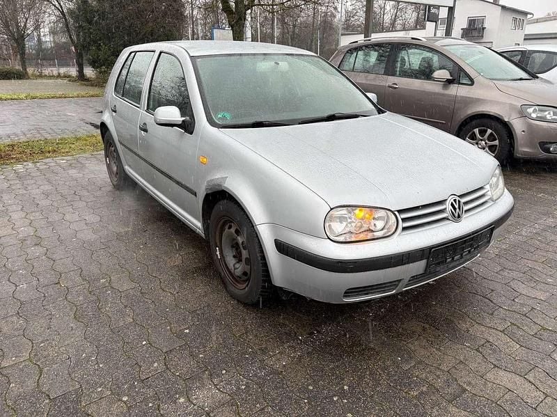 Gebraucht VW Golf IV Highline 90 PS (66 kW) 2001 Silber Limousine