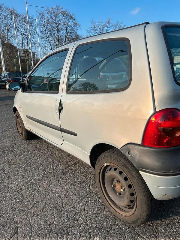 Gebraucht Renault Twingo 75 PS (55 kW) 2006 Andere farben Kleinwagen