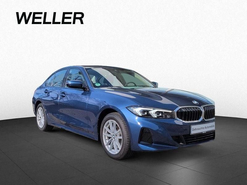 Gebraucht BMW 318 Shadowline 156 PS (114 kW) 2023 Phytonicblau (blau) Limousine