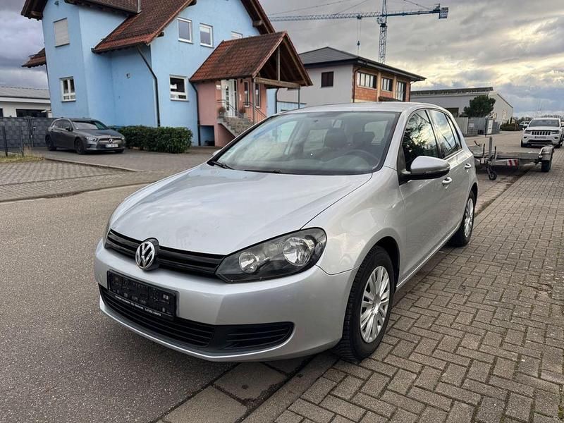 Gebraucht VW Golf VI Trendline 105 PS (77 kW) 2010 Silber Kleinwagen