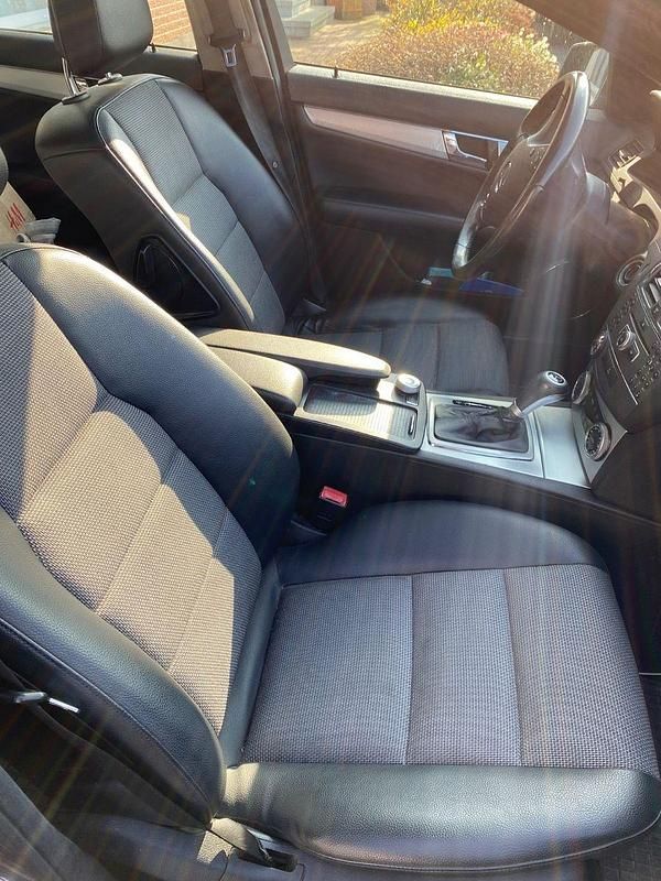 Gebraucht 2009 Mercedes C200 Kombi | 4.000 € (Superpreis) - Bild 1/4