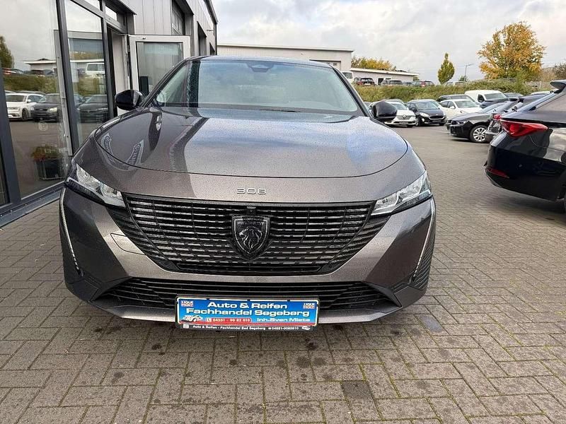 Gebraucht Peugeot 308 SW Allure 131 PS (96 kW) 2022 Grau Kombi