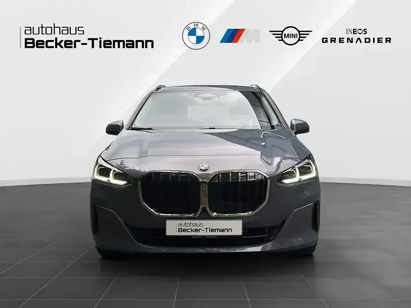 Używany BMW 220 Active Tourer Efficient Dynamics 156 KM (114 kW) 2025 Szary Minivan