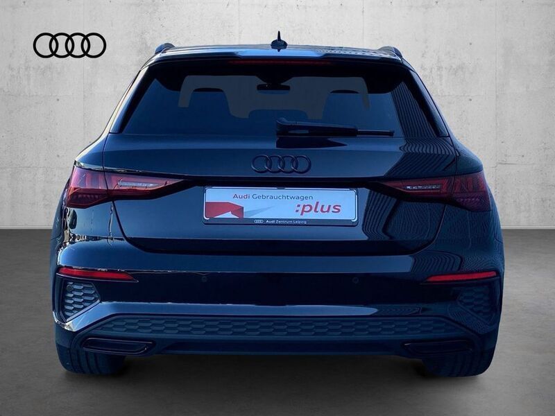 Gebraucht Audi A3 Sportback Business 150 PS (110 kW) 2024 Schwarz Kleinwagen