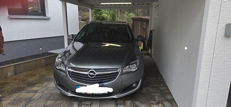 Grau Gebraucht 2017 Opel Insignia Edition Limousine | 10.000 € (Superpreis) - Bild 1/4