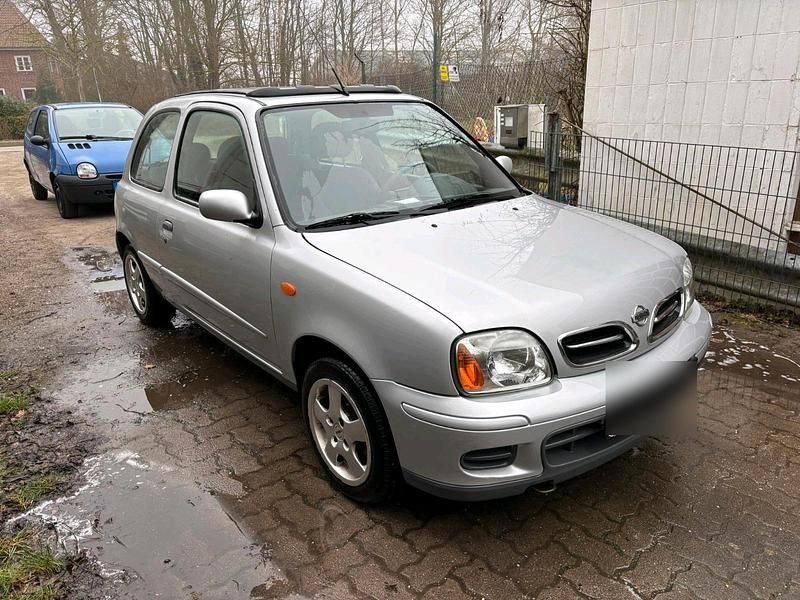 Gebraucht Nissan Micra 60 PS (44 kW) 2002 Silber Kleinwagen