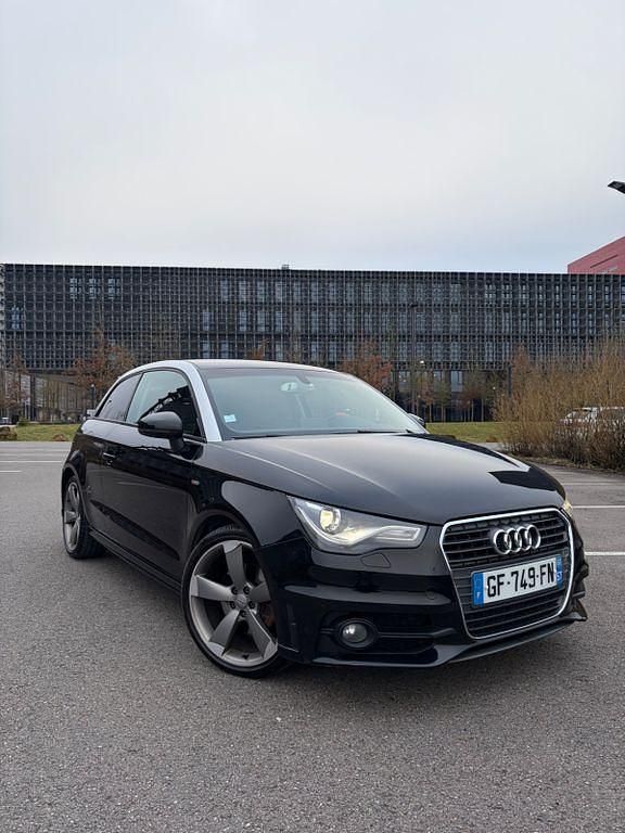Schwarz Gebraucht 2011 Audi A1 S-Line | 5.499 € - Bild 1/4