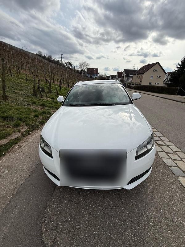 Gebraucht Audi A3 S-Line 160 PS (117 kW) 2009 Weiß Kleinwagen