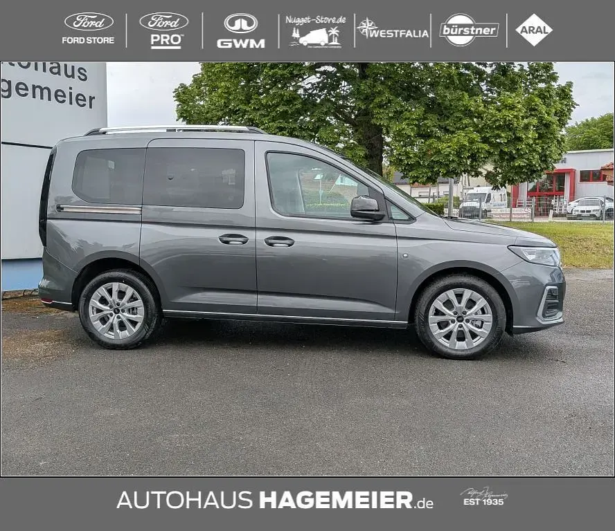 Neu Ford Tourneo Connect Titanium 122 PS (89 kW) 2026 Graphite grey metallic Van / Kleinbus