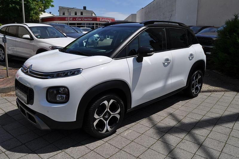 Lackierung weiss summit white/ Gebraucht 2019 Citroën C3 Aircross PureTech SUV | 10.990 € (Guter Preis) - Bild 1/4