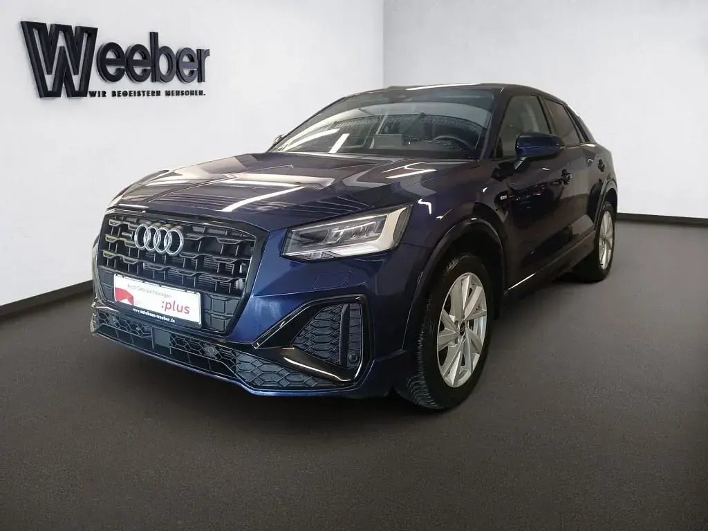 Gebraucht Audi Q2 S-Line 190 PS (139 kW) 2025 Navarrablau (metallic) SUV