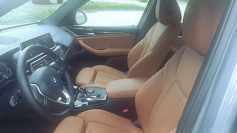 Silber Gebraucht 2022 BMW X3 SUV | 40.700 € (Guter Preis) - Bild 1/4