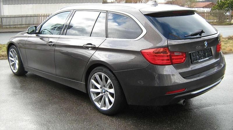 Gebraucht BMW 320 184 PS (135 kW) 2013 Havanna metallic Kombi