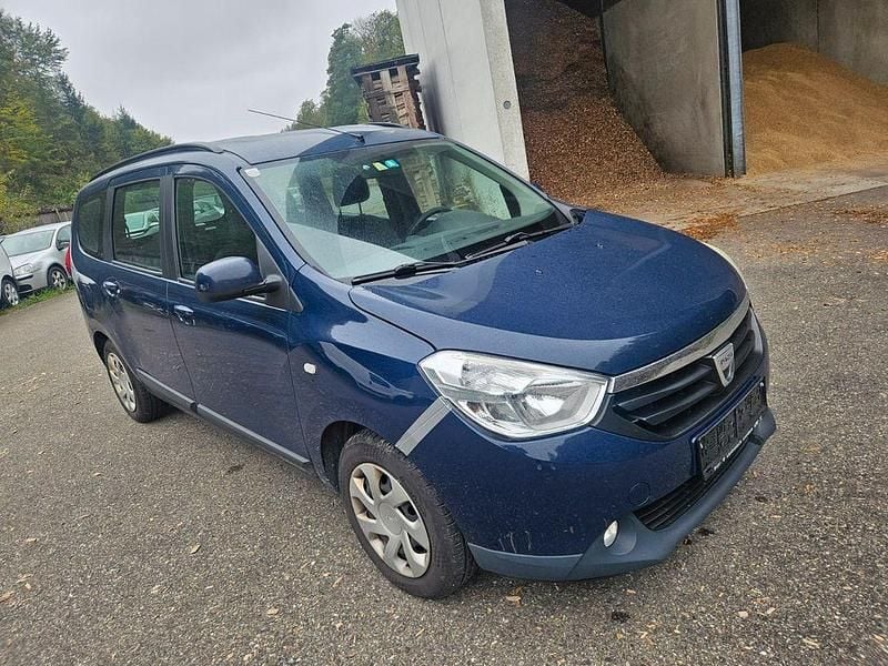 Blau Gebraucht 2013 Dacia Lodgy Van / Kleinbus | 2.222 € (Guter Preis) - Bild 1/4