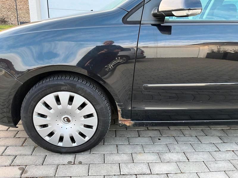 Gebraucht VW Polo 80 PS (58 kW) 2006 Schwarz Kleinwagen