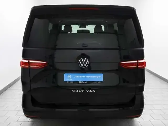 Gebraucht VW Multivan Life 150 PS (110 kW) 2025 Schwarz Van / Kleinbus