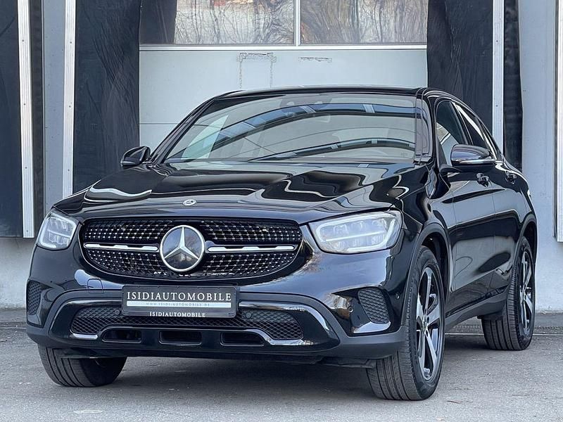 Schwarz Gebraucht 2020 Mercedes GLC220 Night Coupé | 36.900 € (Fairer Preis) - Bild 1/4