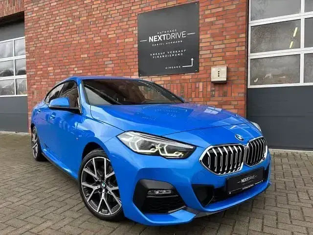 Gebraucht BMW 220 M Sport 190 PS (139 kW) 2022 Blau Coupé