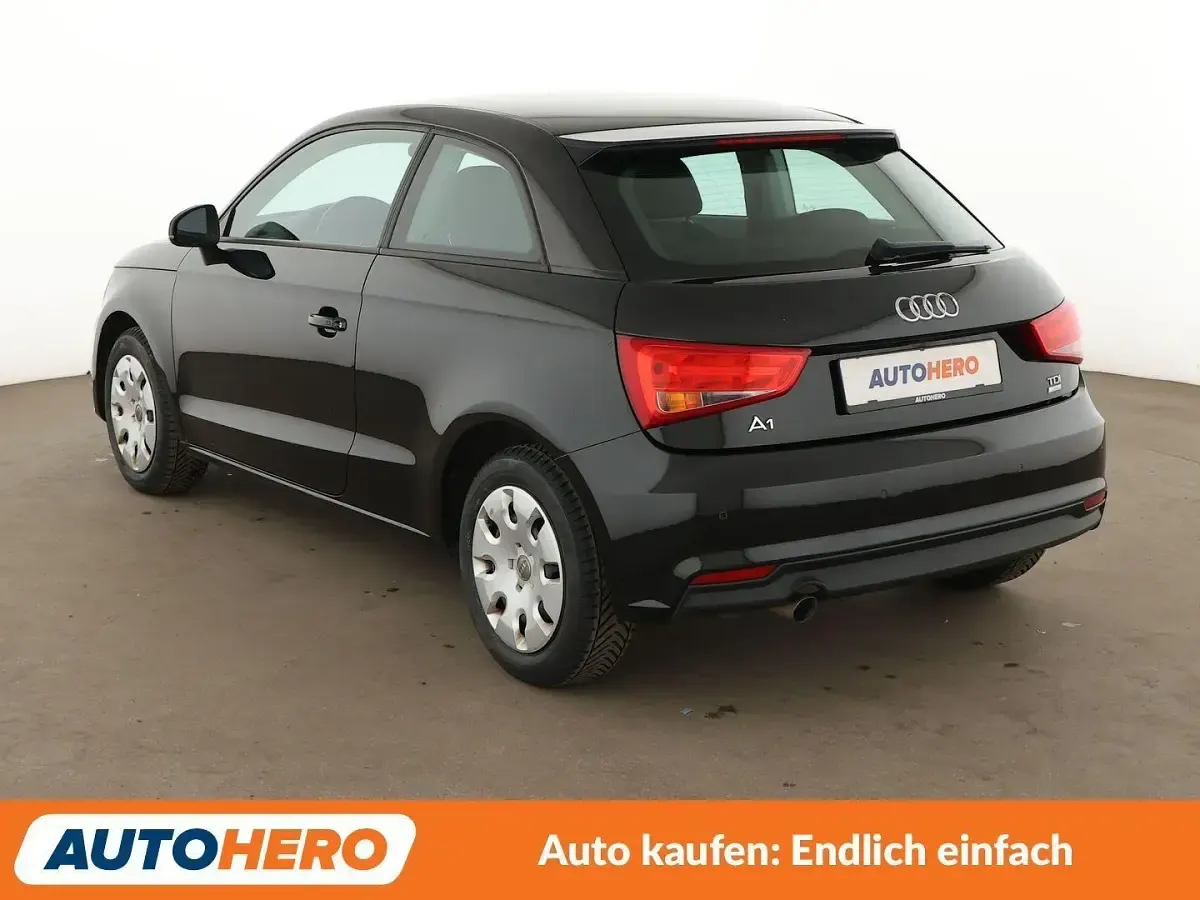 Gebraucht Audi A1 Comfort 90 PS (66 kW) 2015 Schwarz Kleinwagen