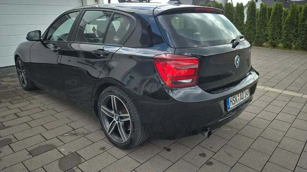 Gebraucht BMW 116 Sport Line 136 PS (100 kW) 2012 Schwarz Kleinwagen