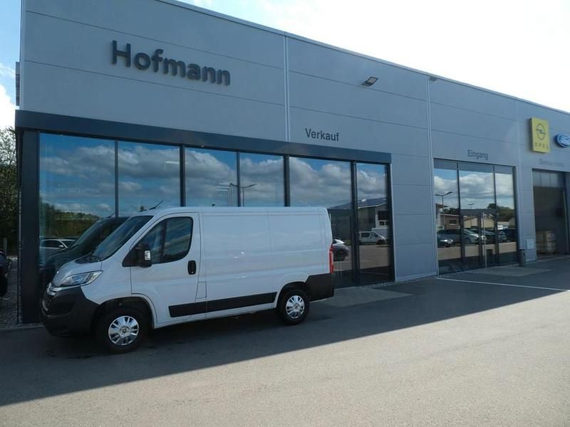 Weiss (metallic) Gebraucht 2024 Citroën Jumper Van / Kleinbus | 24.950 € (Superpreis) - Bild 1/1