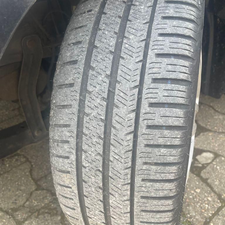 Gebraucht Ford Ka Titanium 69 PS (50 kW) 2009 Schwarz Kleinwagen