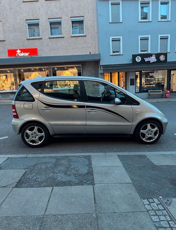 Gebraucht Mercedes A190 125 PS (91 kW) 2003 Grau Limousine