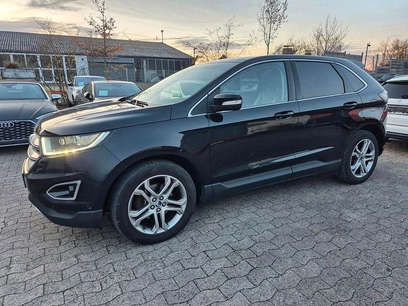 Gebraucht Ford Edge Titanium 179 PS (131 kW) 2016 Schwarz SUV